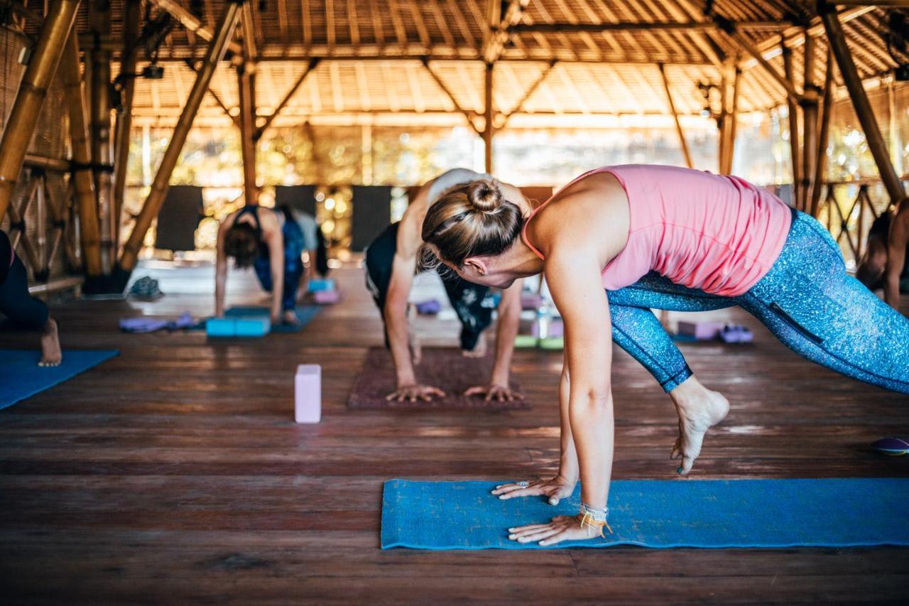 Flowers & Fire Yoga Garden Gili Air Eksteriør billede